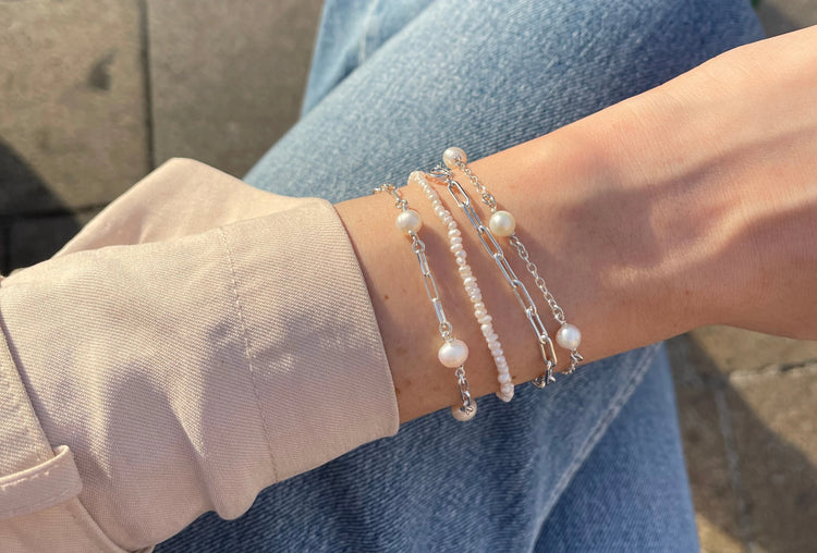 Pearl Link Chain Bracelet