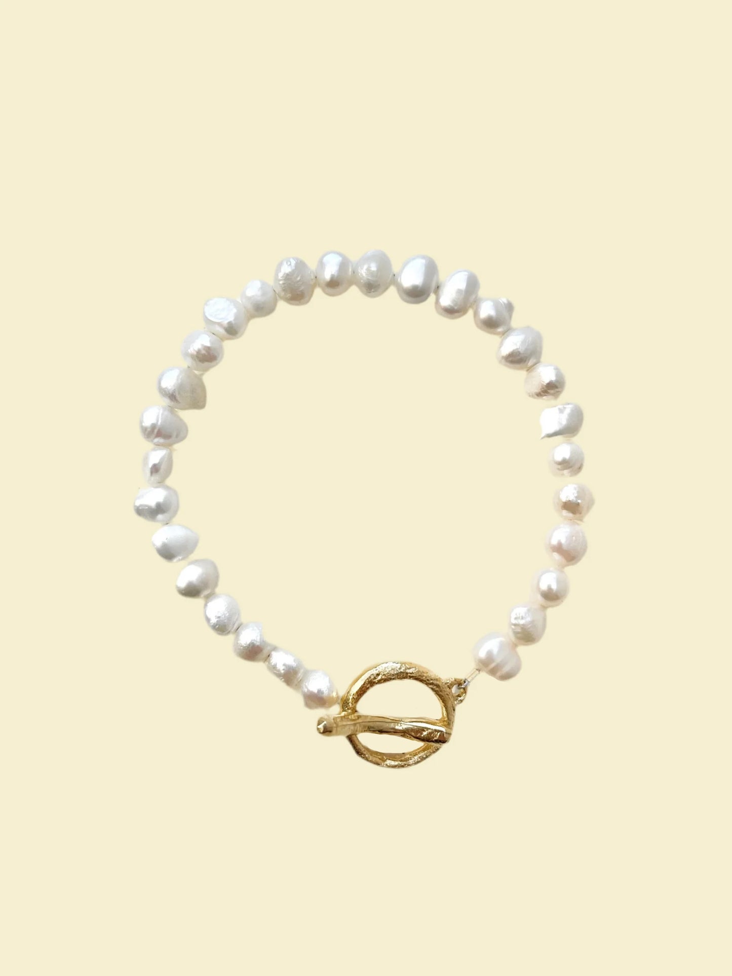 White Pearl Bracelet with Handmade Closure