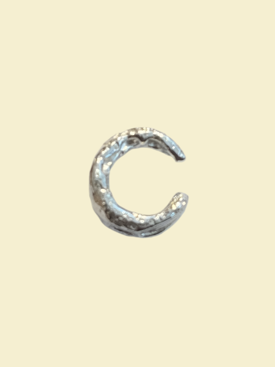 Ear Cuff (Single) / Earrings