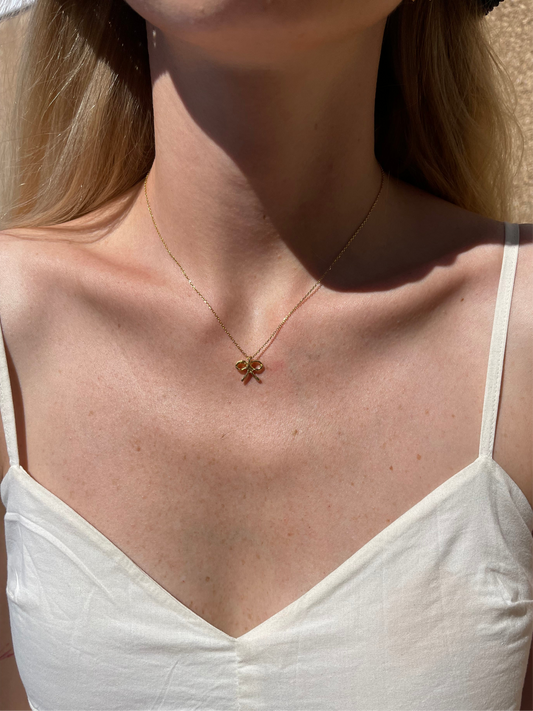 Bow Pendant Necklace Gold