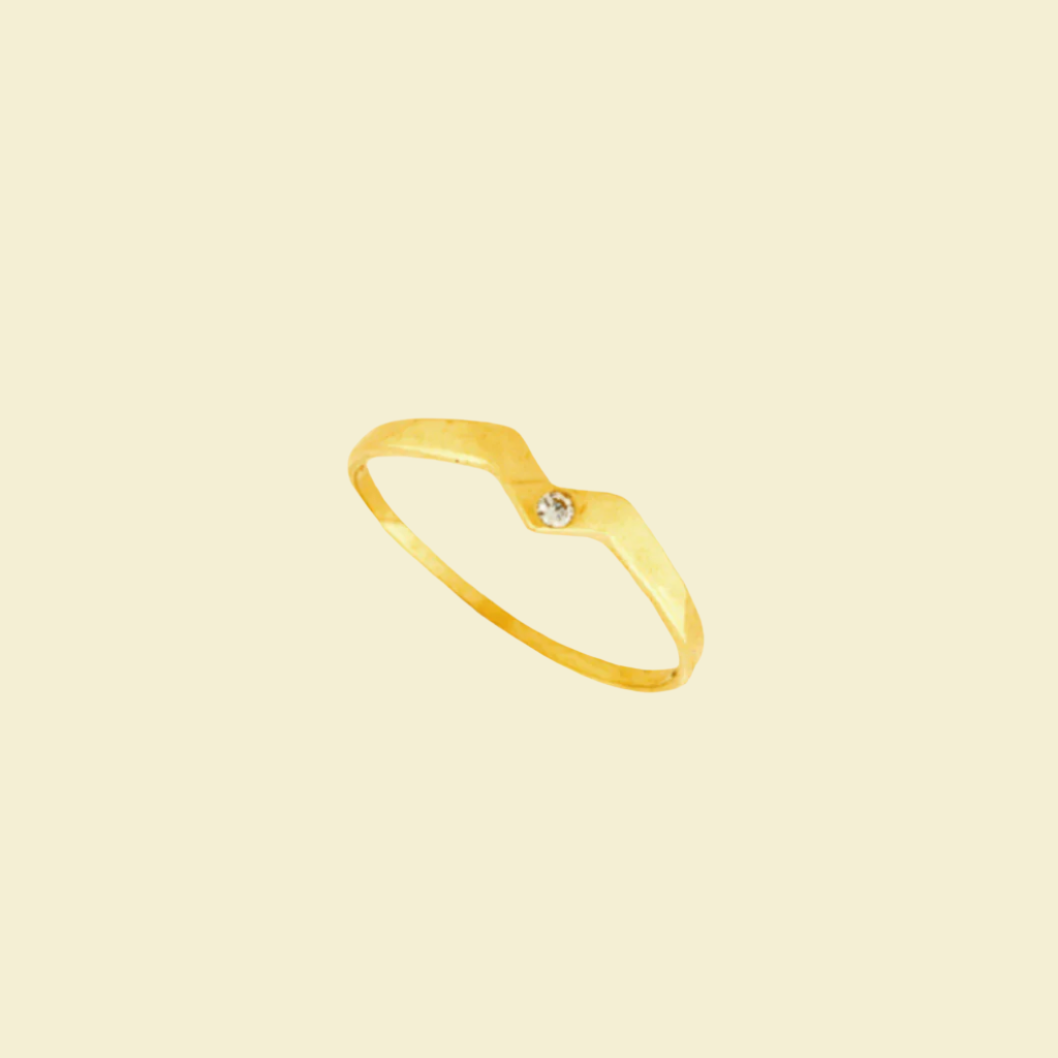 Tiny Wave Dainty Ring