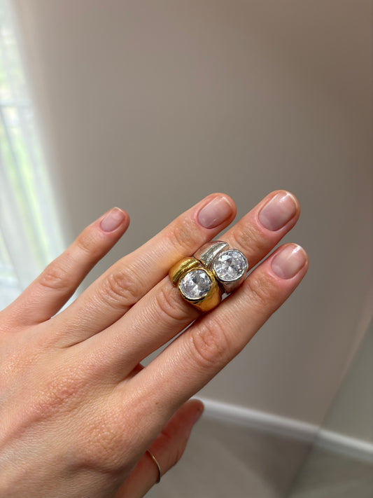 Open Oval Stone Chunky Gold Ring