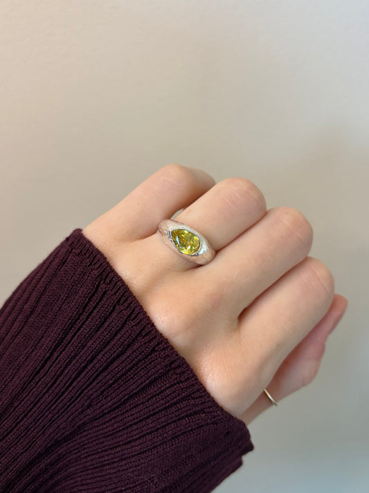 Light Yellow Lab-Grown Sapphire Pear Shape Silver Ring