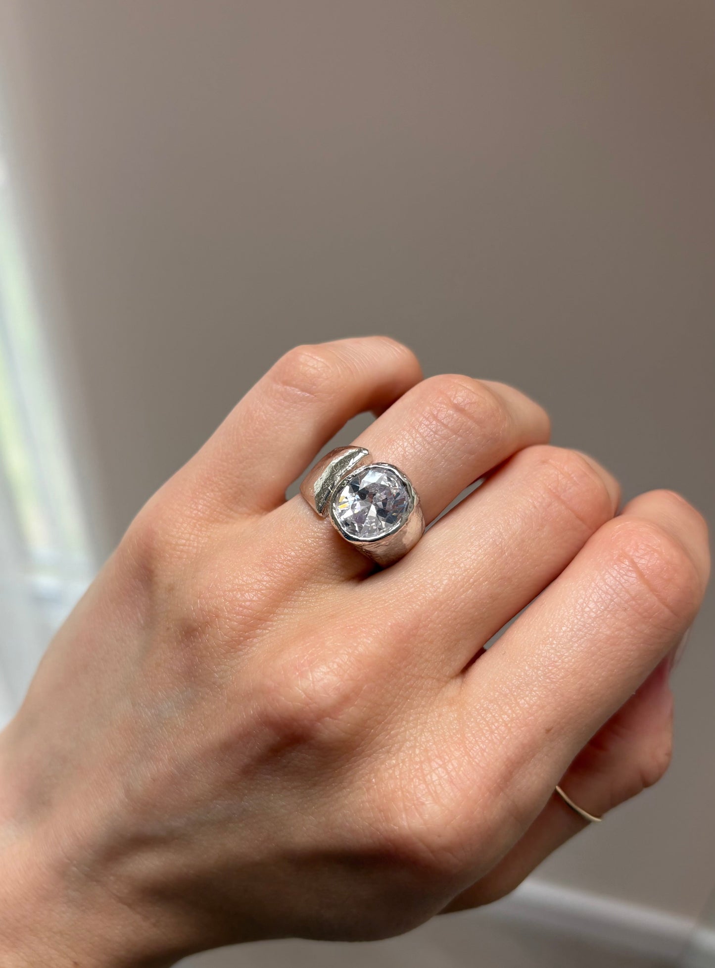 Open Oval Stone Chunky Silver Ring