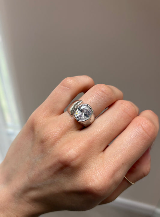 Open Oval Stone Chunky Silver Ring