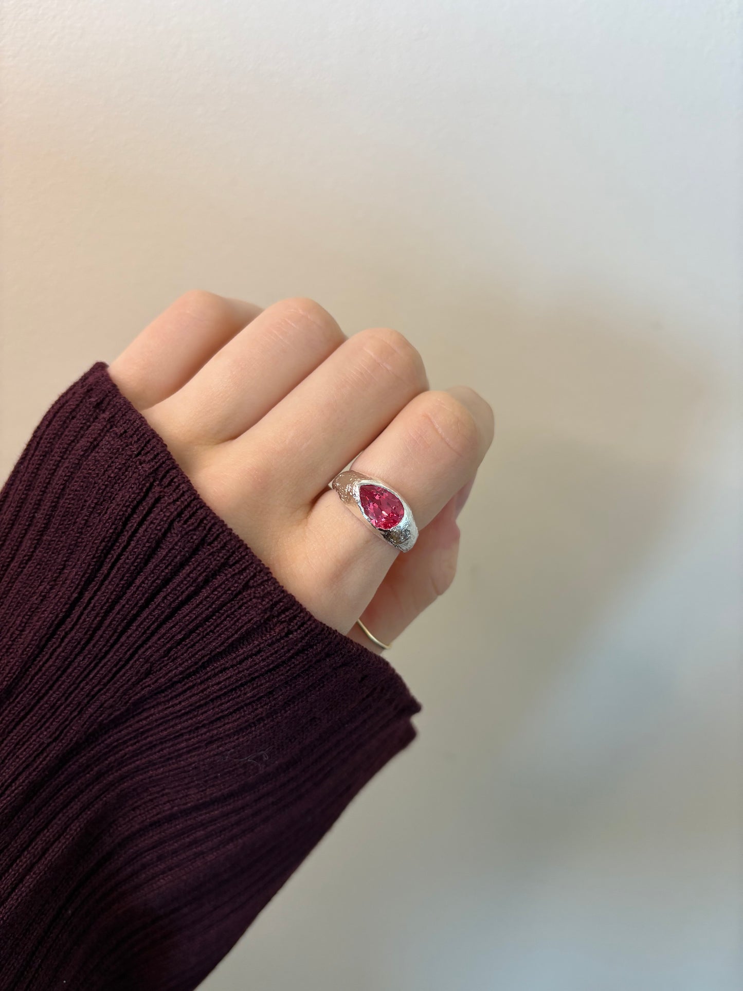 Vivid Pink Lab-Grown Sapphire Pear Shape Silver Ring