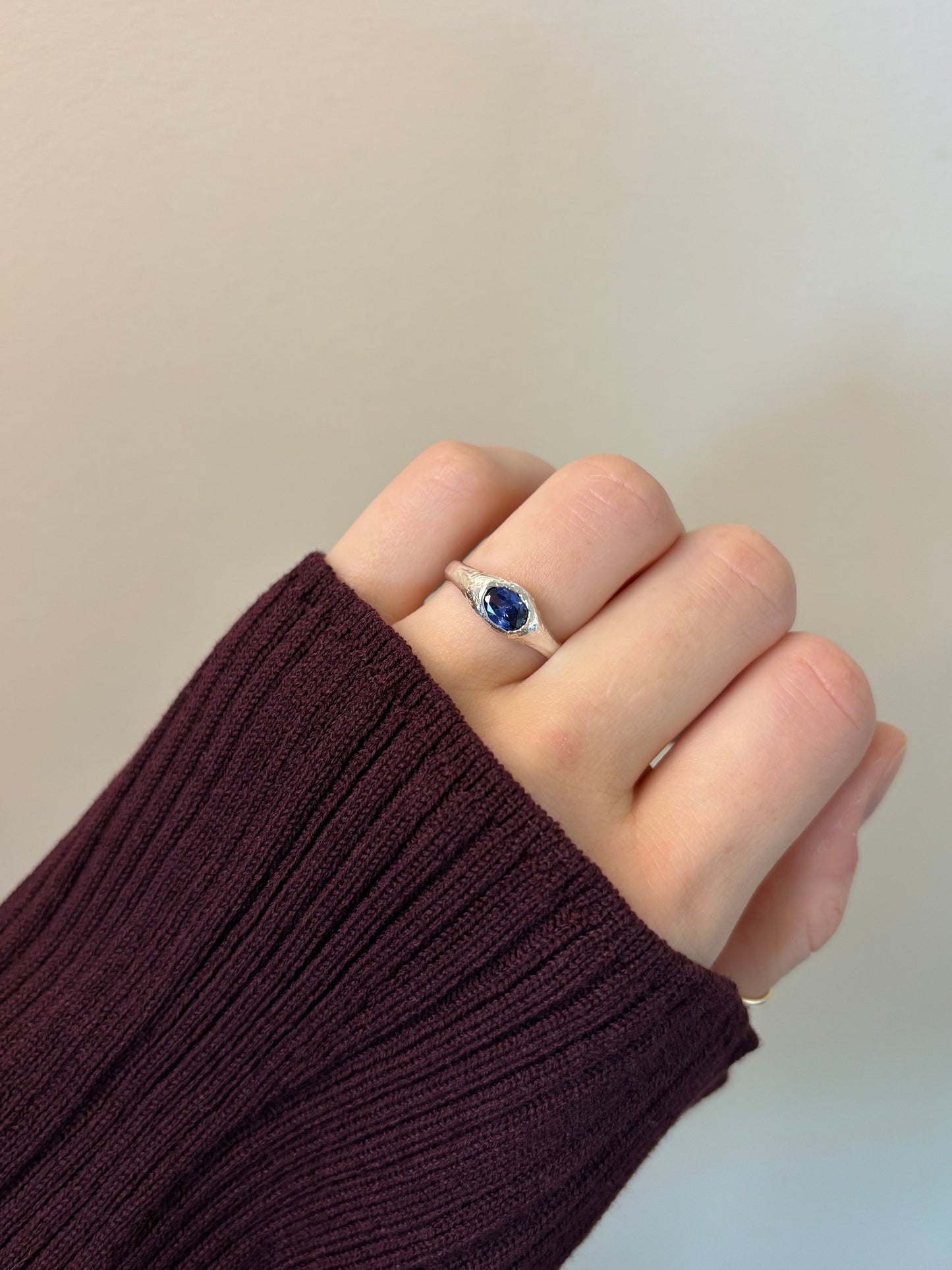 Blue Lab-Grown Sapphire Oval Shape Silver Ring