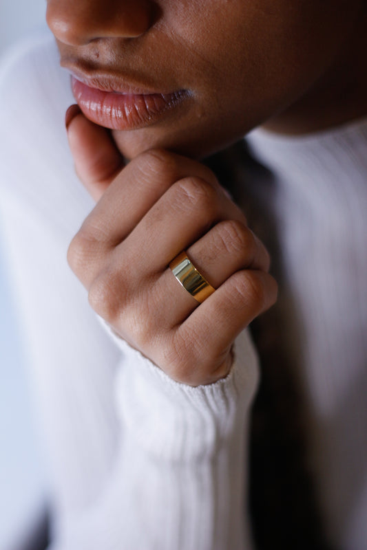 Tube Dainty Ring